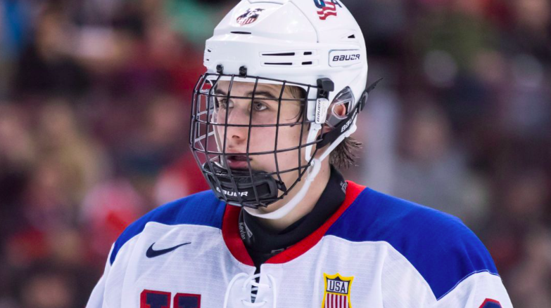 Jack Hughes continue d'être RABAISSÉ dans les médias.