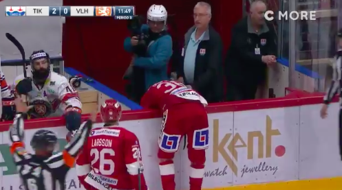 Jacob Olofsson se BLESSE en Suède...