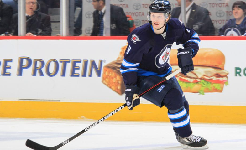 Jacob Trouba aurait été offert aux Sabres de Buffalo...