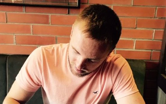 Jakub Jerabek s'invite dans la course pour jouer avec Shea Weber..