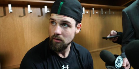 Jamie Benn semble en avoir MARRE...