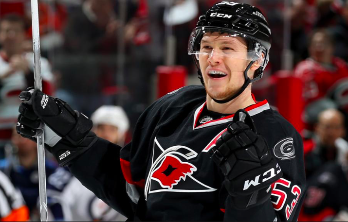 Jeff Skinner sera bel et bien échangé au repêchage...