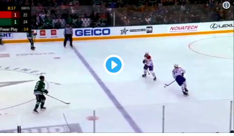 Jesperi Kotkaniemi est en FEU....en POWER PLAY...