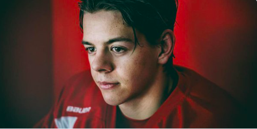 Jesperi Kotkaniemi ne s'en fait pas avec les LANGUES SALES....