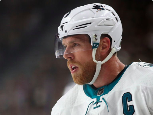 Joe Pavelski perd patience...