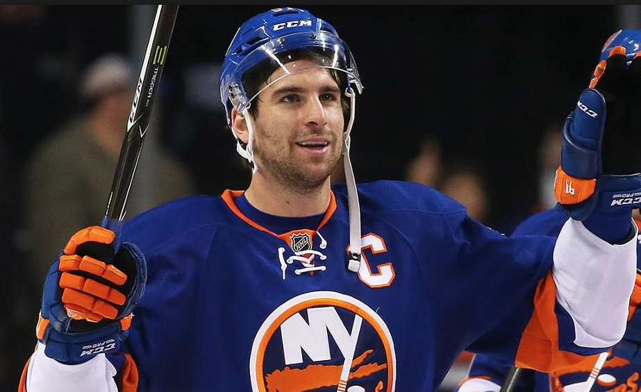 John Tavares: C'est bel et bien un DUEL entre Tampa Bay et Montréal!!!!!!
