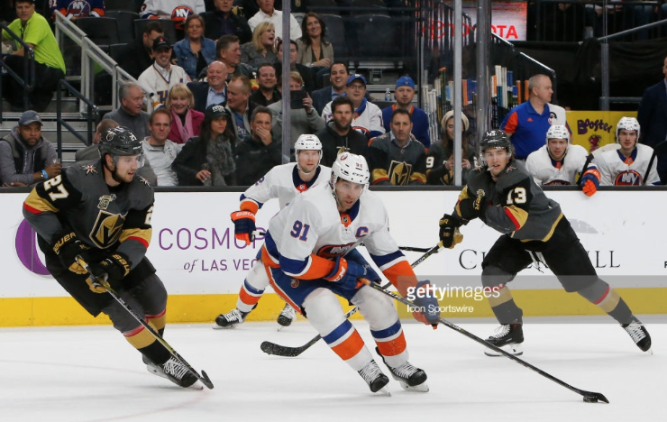 John Tavares va vraiment aller à Vegas...