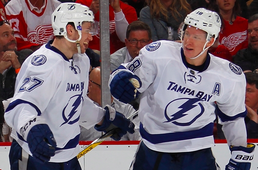 Jonathan Drouin SUSCITE la JALOUSIE à Tampa!!!!