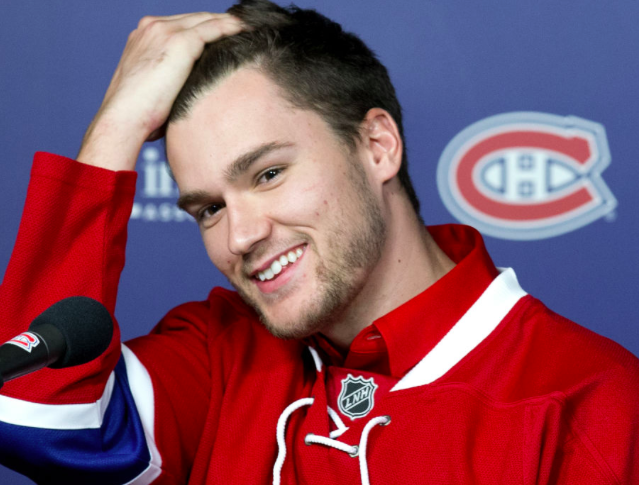 Jonathan Drouin TRIPPE BEN RAIDE au centre....