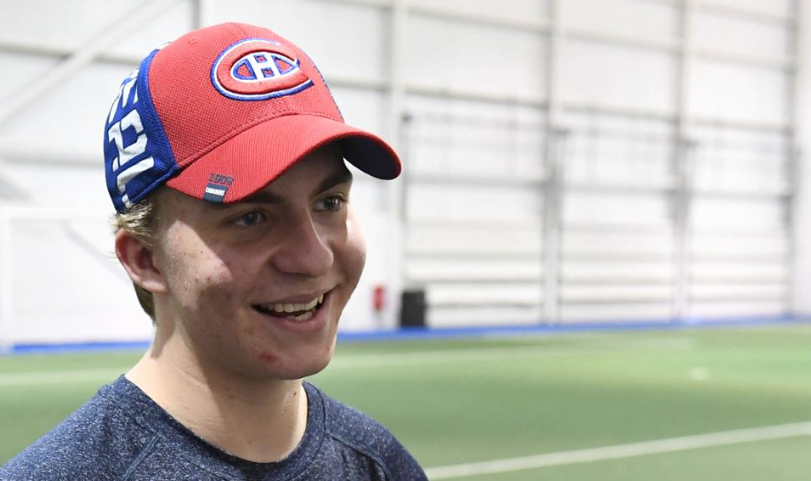 Joni Ikonen...un autre CENTRE-PAS CENTRE...