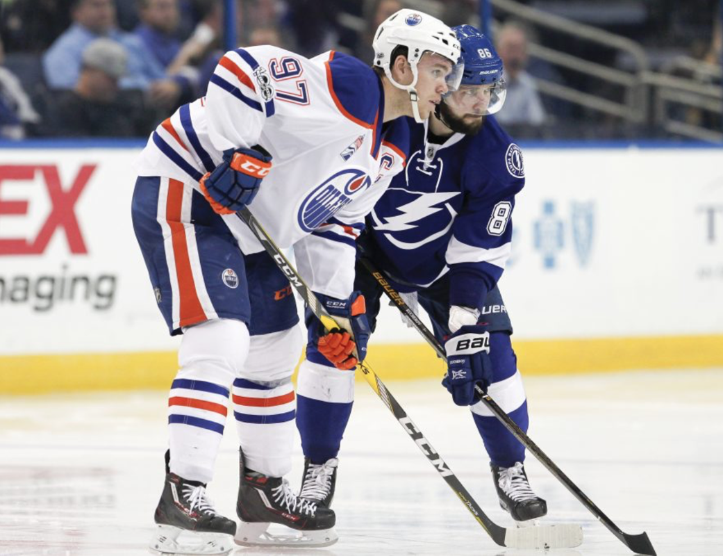 Kucherov fait presque le même salaire que McDavid...