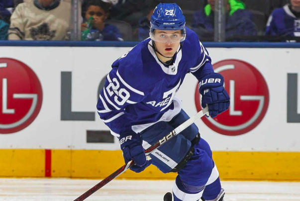 Kyle Dubas au match Caroline vs San Jose!!!!!! Nylander bientôt un HURRICANES!!!!!