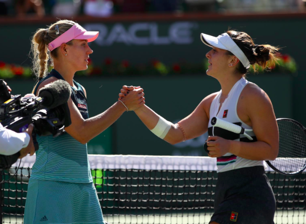 La CAT FIGHT entre Angelique Kerber et Bianca Andreescu prend de l'ampleur....