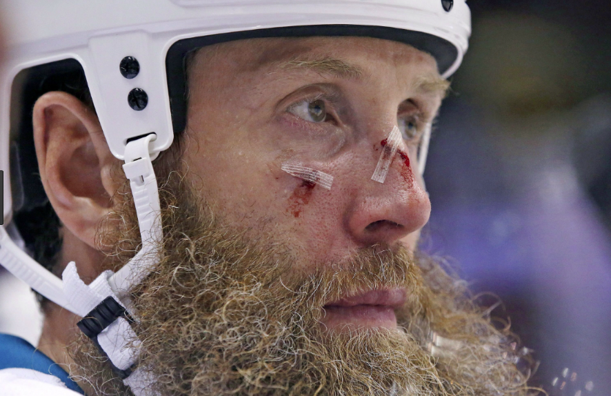 La cible de Marc Bergevin doit être Joe Thornton...