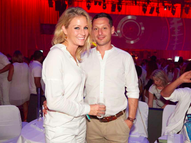 La femme de Mark Streit JALOUSE de son ex? L'obstacle au retour du Suisse à Montréal?