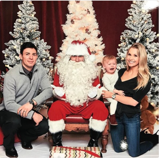  La petite fille de Carey Price n'aime pas le PÈRE NOËL...