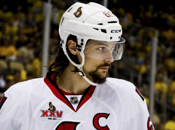 La TENSION MONTE entre Erik Karlsson et Pierre Dorion..