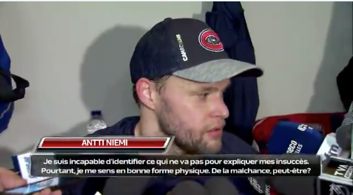 La voix tremblante...Le regard FUYANT...Antti Niemi..
