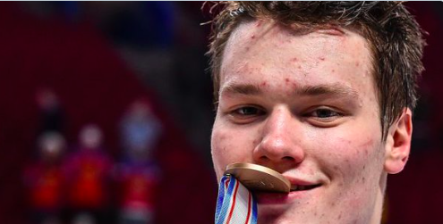 L'ACUTANE pour Mikhail Sergachev...
