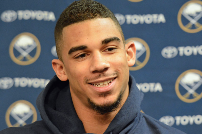 Le CH aurait contacté les Sabres pour Evander Kane..