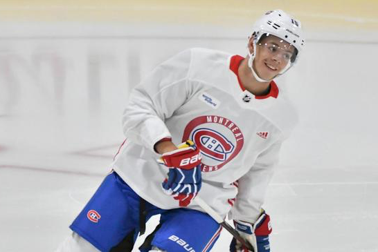 Le CH veut que les gens traitent Kotkaniemi comme un joueur normal, MAIS...