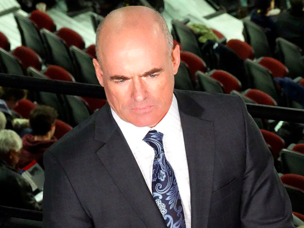 Le COLON JOURNALISTE des Leafs.. Rient des fans du CH et de Shea Weber...