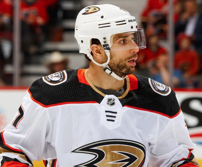 Le DG des Ducks a commencé à bouger...