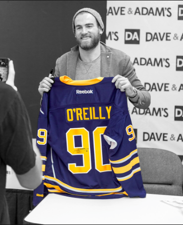 Le DG des Sabres voudrait que Noah Juulsen ou Victor Mete soit impliqué dans la transaction pour Ryan O'Reilly...