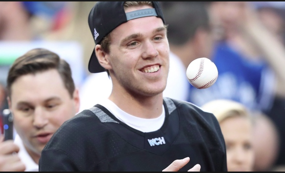  Le FUTUR CONTRAT de Connor McDavid...alors une OFFRE HOSTILE du CH pour Leon?