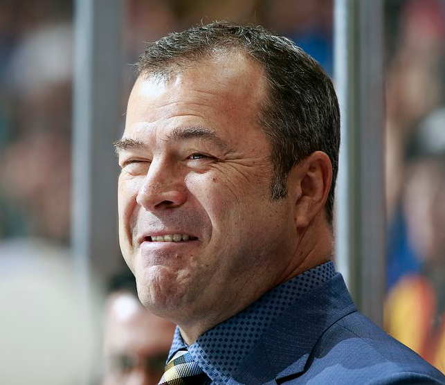 Le nom d'Alain Vigneault circule en TA...