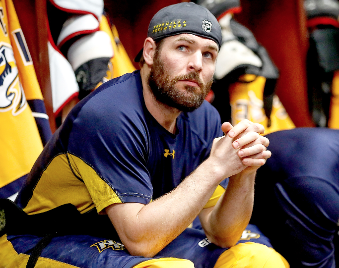 Le retour de Mike Fisher...FU...TOUTE....