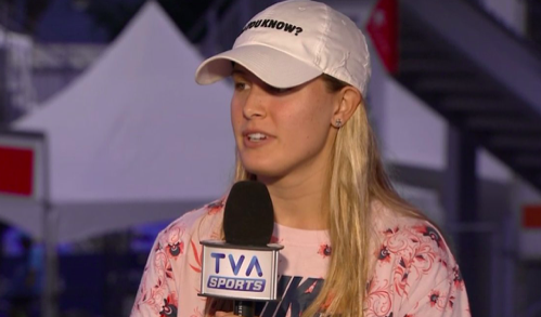 Le TITRE le PLUS DRÔLE de la SEMAINE..GENIE est CRAMPANTE!!!!