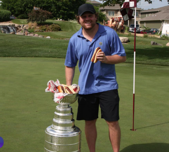 Les fans de Toronto n'ont pas accepté que Phil Kessel les NIAISE...et réagissent comme Donald Trump...