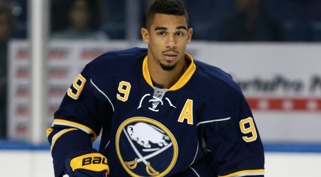 Les Flyers passent sous le RADAR dans le dossier Evander Kane...