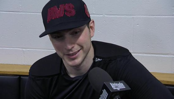 Les Hurricanes de la Caroline et les Islanders de New York continuent de MULTIPLIER les offres pour Matt Duchene..