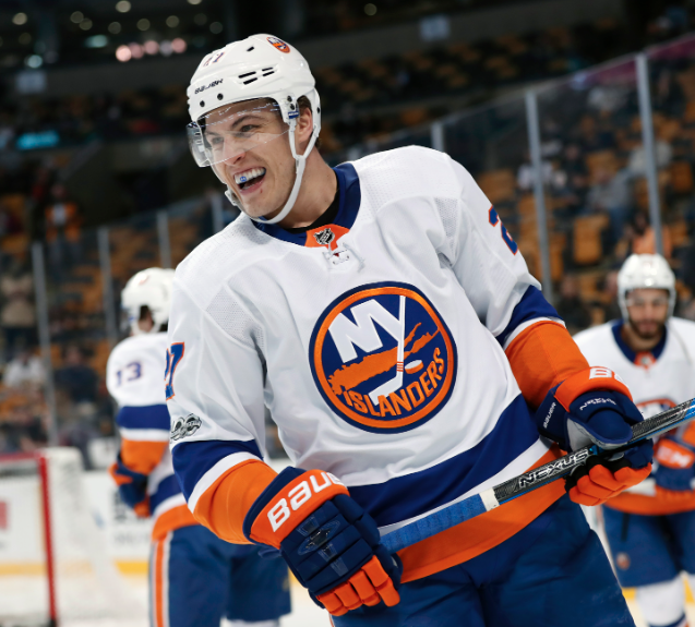 Les Islanders sont en discussion avec son agent...
