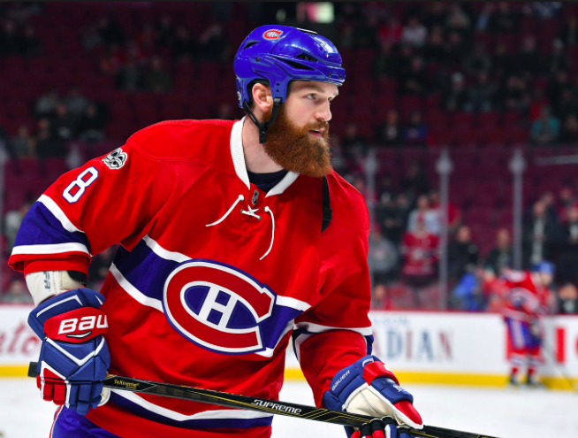 Les Jets de Winnipeg ont Jordie Benn dans le VISEUR...