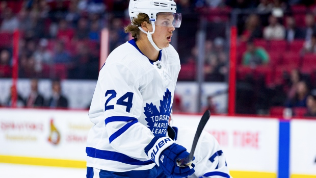 Les Leafs n'ont pas réussi à avoir un défenseur droitier, à cause de Kapanen...