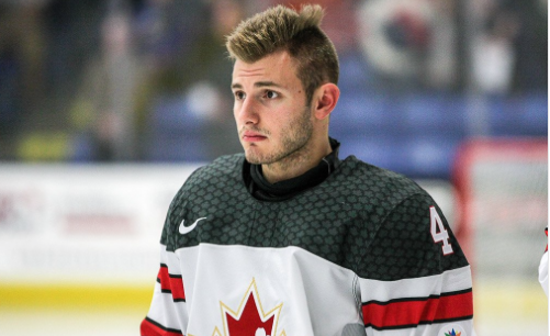 Les Maple Leafs ont fait une offre pour Victor Mete...