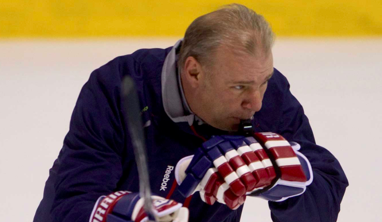 Les médias de St-Louis voient Michel Therrien COACHER les Blues....