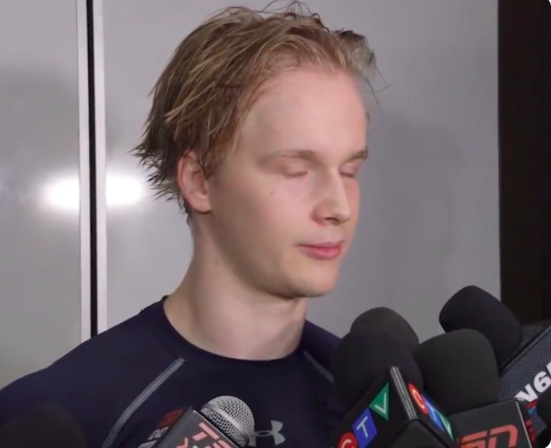 Les médias de Vancouver..Trouvent qu'Elias Pettersson
