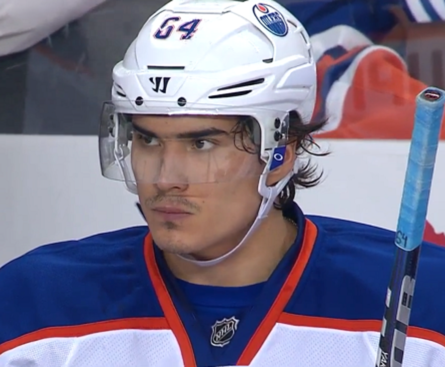 Les médias d'Edmonton, humilient Nail Yakupov !!!