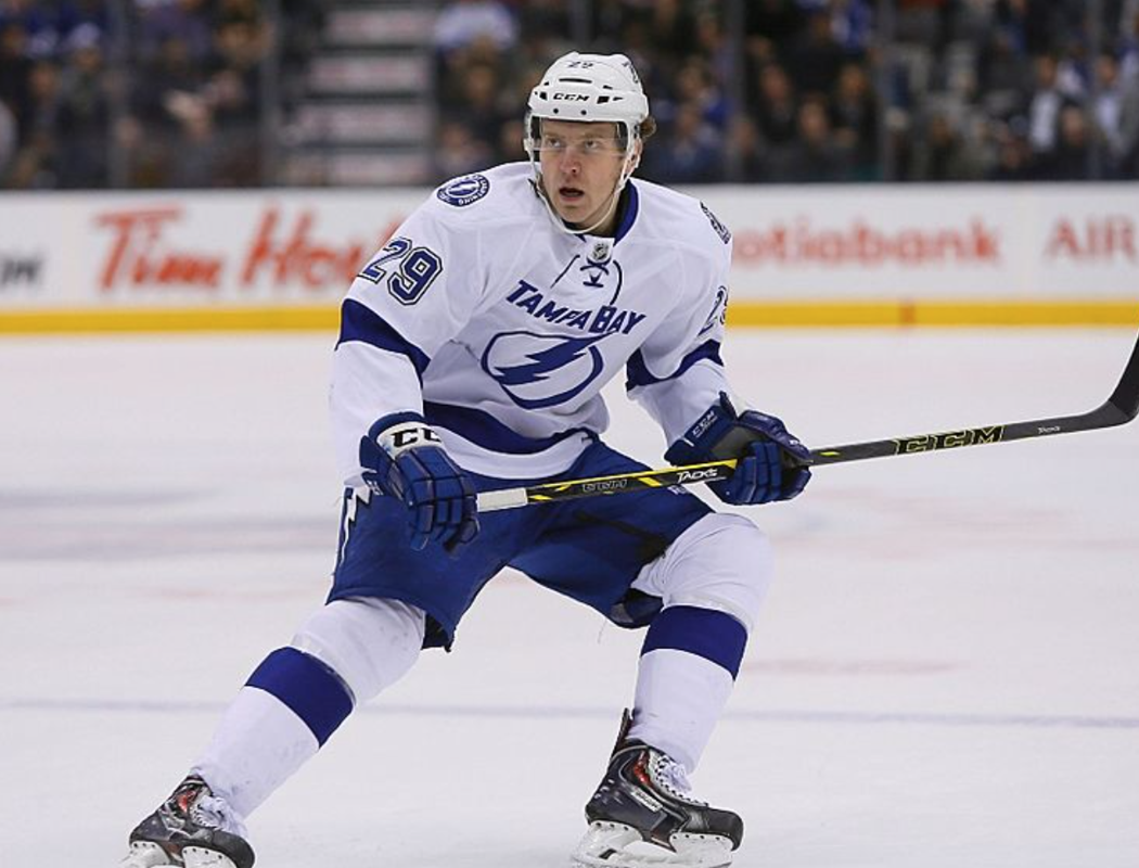 Les Oilers, intéressés au défenseur du Lightning...