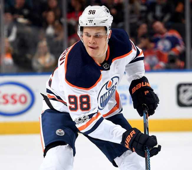 Les Oilers pensent à envoyer Puljujarvi dans la AHL...