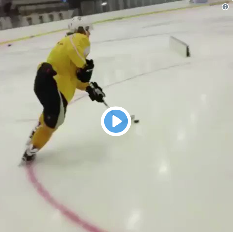 Les rumeurs continuent de circuler autour de Carl Hagelin...