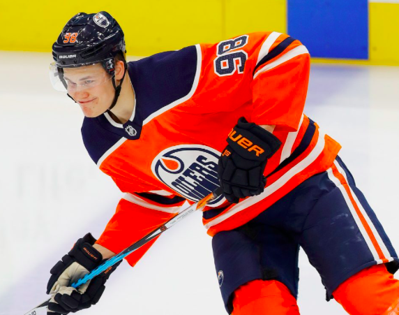 Les rumeurs repartent autour de Jesse Puljujarvi...