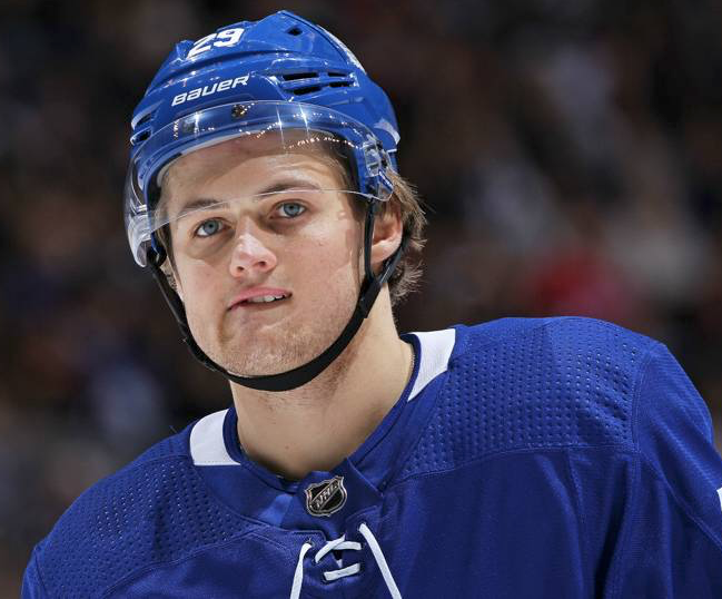 Les Stars de Dallas, auraient l'oeil sur William Nylander...