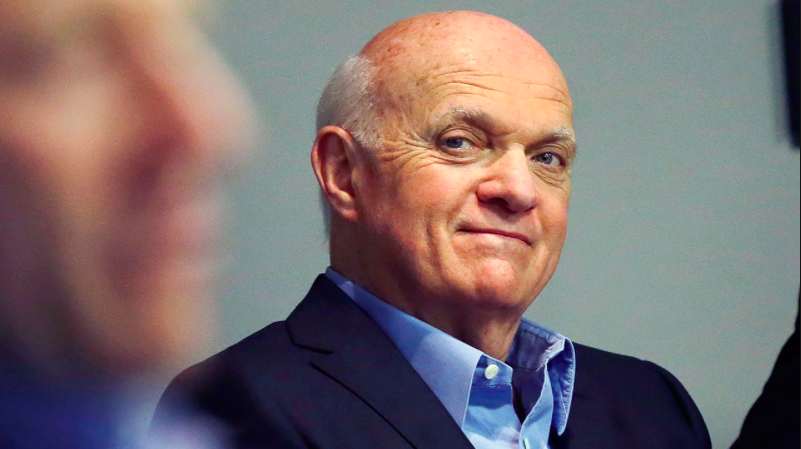 Lou Lamoriello a VOLÉ pour rencontrer John Tavares....