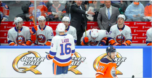  Lou Lamoriello est tout proche des Islanders..