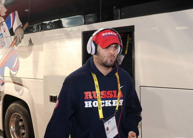 Marc Bergevin est bien au courant des problèmes de RADULOV au niveau de l'alcool, du SUCRE, des BONBONS et des ESCORTES..